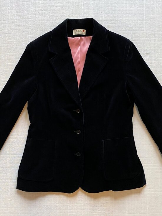 Leslie Fay Jackets & Blazers - Vintage Black Velvet Blazer / Leslie Fay / 80s
